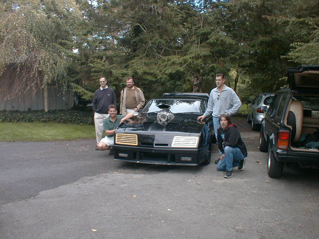 Last V8 Mad Max Interceptor with US based fans Dave Bobc, John Flannery, Charles Flender (owner), Mark Scarselli and Tom Nuss