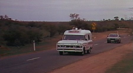 Ambulance.jpg (15916 bytes)
